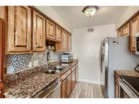 Undisclosed, Denver, CO 80231 photo 10