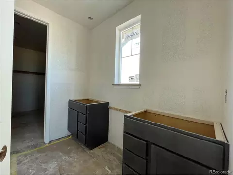 16300 Saint Paul Dr, Thornton, CO 80602 photo 5