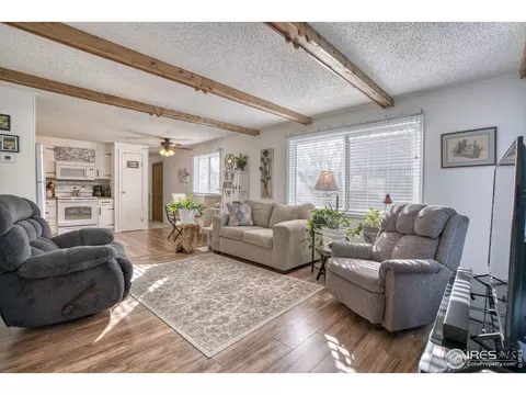 605 W 57th St #9, Loveland, CO 80538