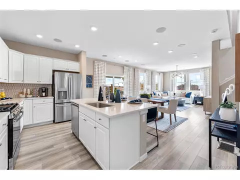 23890 E 34th Ave, Aurora, CO 80019 photo 15