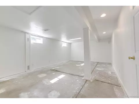 8692 E Doane Pl, Denver, CO 80231 photo 28