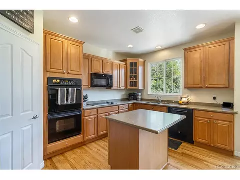 25796 E 4th Pl, Aurora, CO 80018 photo 8