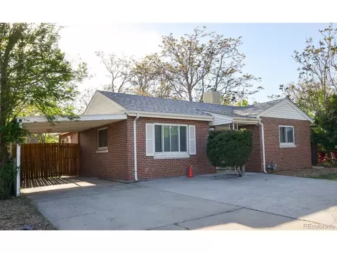 2211 Quebec St, Denver, CO 80207