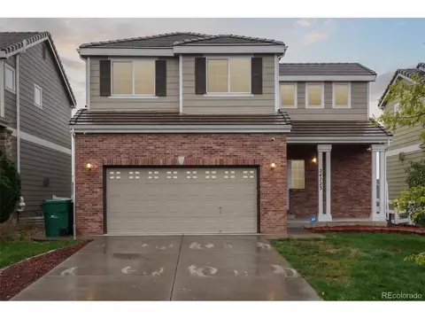 24723 E Kansas Cir, Aurora, CO 80018