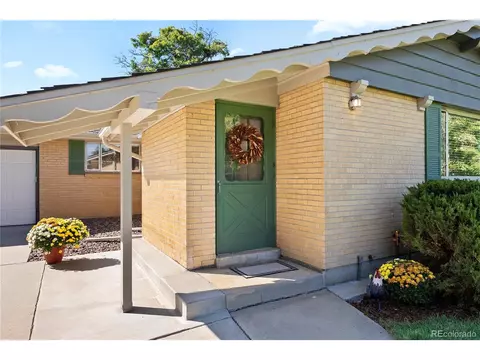 6017 Moore St, Arvada, CO 80004 photo 2