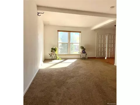 8257 Teller Ct, Arvada, CO 80003 photo 3