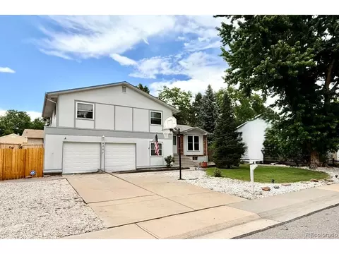 8257 Teller Ct, Arvada, CO 80003 photo 2