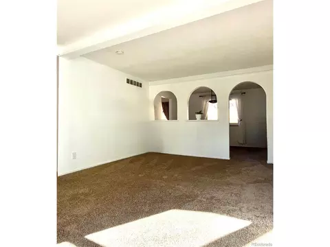 8257 Teller Ct, Arvada, CO 80003 photo 4