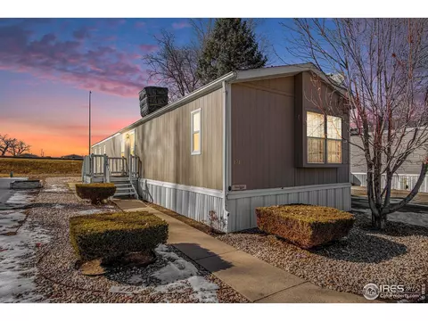 200 N 35th Ave #121, Greeley, CO 80634