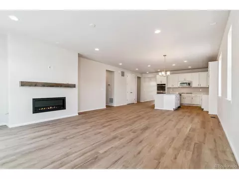 24513 E 36th Ave, Aurora, CO 80019 photo 11