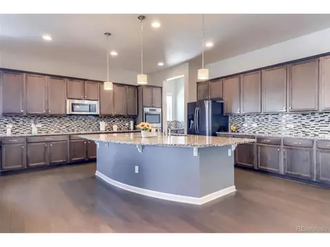 22489 E Davies Dr, Aurora, CO 80016 photo 9
