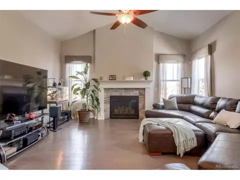 22489 E Davies Dr, Aurora, CO 80016 photo 13
