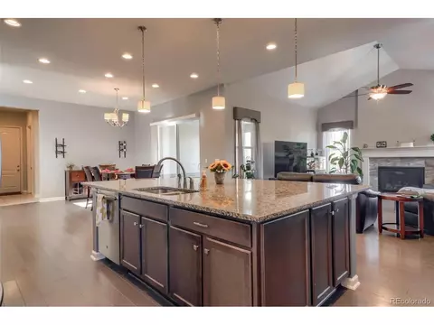 22489 E Davies Dr, Aurora, CO 80016 photo 7