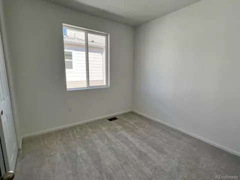 21091 E 67th Ave, Aurora, CO 80019 photo 8