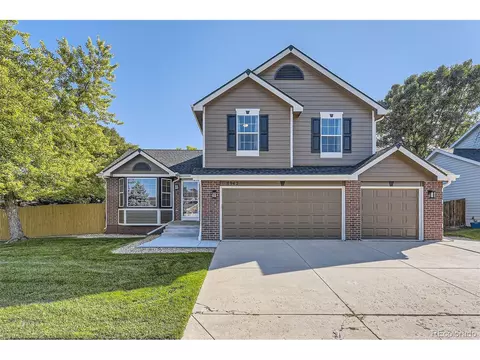 8942 W Lake Dr, Littleton, CO 80123