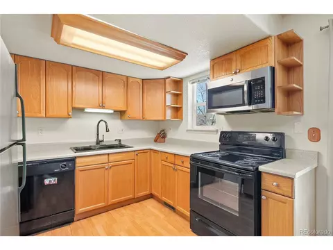 8737 Field Pl, Arvada, CO 80005 photo 10