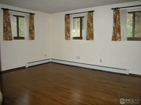 677 Deer Ln, Lyons, CO 80540 photo 4