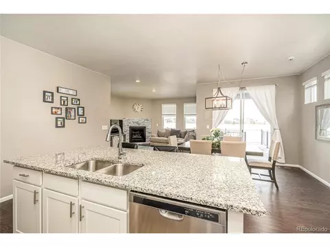 231 S Quantock St, Aurora, CO 80018 photo 5