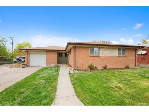 2489 S Utica St, Denver, CO 80219