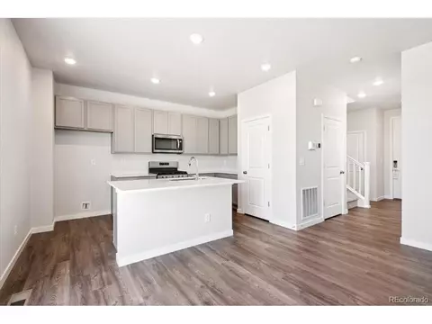 22866 E 47th Pl, Aurora, CO 80019 photo 3