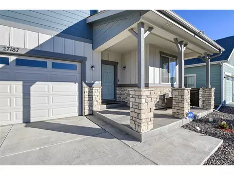 27187 E Maple Ave, Aurora, CO 80018 photo 4