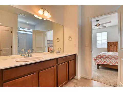 27187 E Maple Ave, Aurora, CO 80018 photo 29