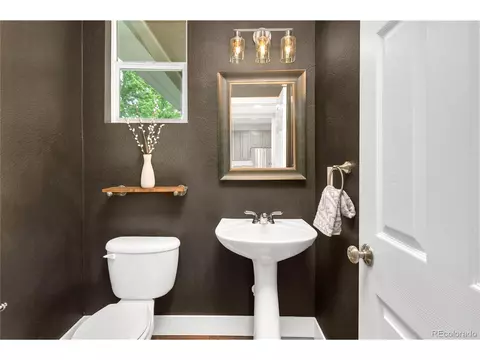 8874 E 29th Pl, Denver, CO 80238 photo 16