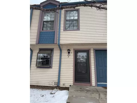 375 S Memphis Way #F, Aurora, CO 80017