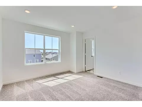 565 Bennett Ave, Bennett, CO 80102 photo 8
