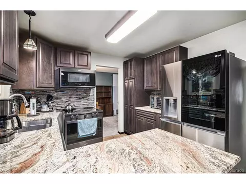 2652 S Sable Way, Aurora, CO 80014