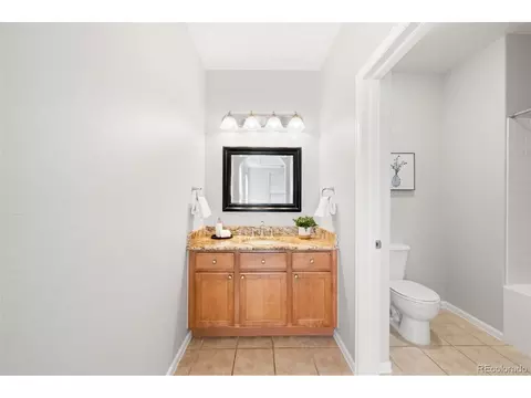 Bath - 8892 E 24th Pl #102, Denver, CO 80238 photo 2 of 3