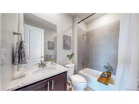 27809 E Links Pl, Aurora, CO 80016 photo 24