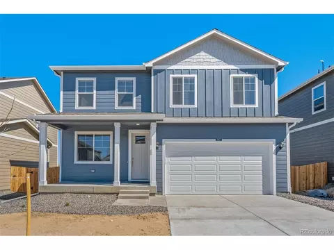 4210 Sandstone Dr, Longmont, CO 80504
