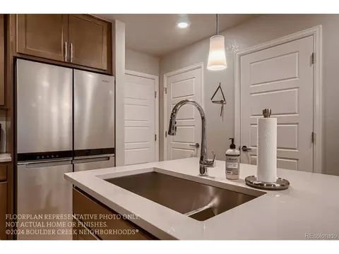 10371 E 62nd Pl, Denver, CO 80238 photo 17