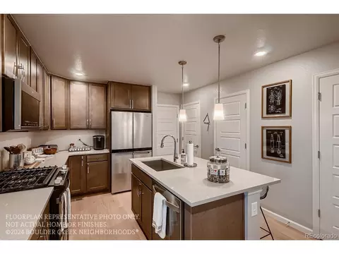 10371 E 62nd Pl, Denver, CO 80238 photo 14