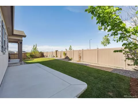 27957 E 9th Dr, Aurora, CO 80018 photo 15