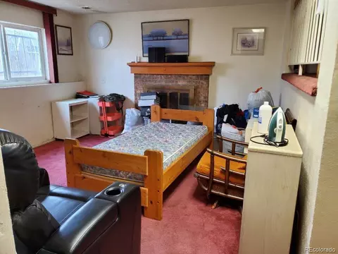 4566 Eugene Way, Denver, CO 80239 photo 6