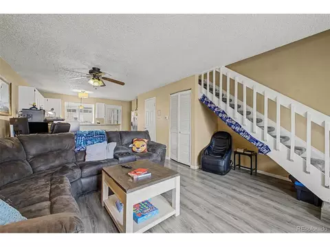 Living - 17125 E Chenango Ave #D, Aurora, CO 80015 photo 2 of 4