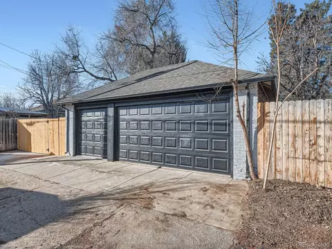 2824 Cherry St, Denver, CO 80207 photo 30