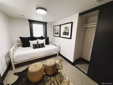 2824 Cherry St, Denver, CO 80207 photo 24