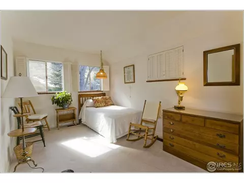 1440 Sierra Dr, Boulder, CO 80302 photo 11