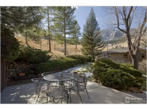 1440 Sierra Dr, Boulder, CO 80302 photo 4