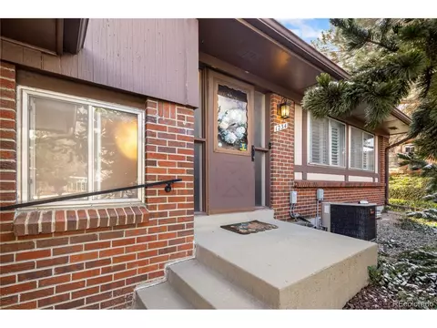 Exterior - 1234 S Wright St, Lakewood, CO 80228 photo 2 of 7
