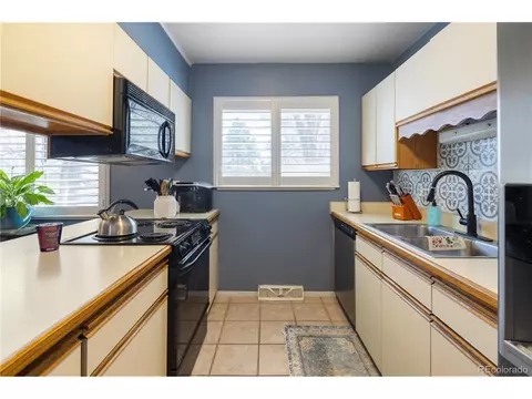 Kitchen - 1234 S Wright St, Lakewood, CO 80228 photo 2 of 3