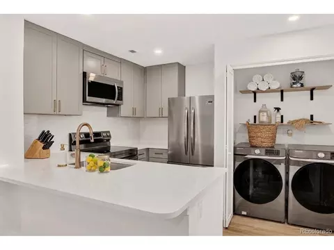 804 S Vance St #C, Lakewood, CO 80226