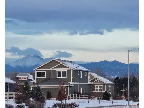 1610 Moonlight Dr, Longmont, CO 80504
