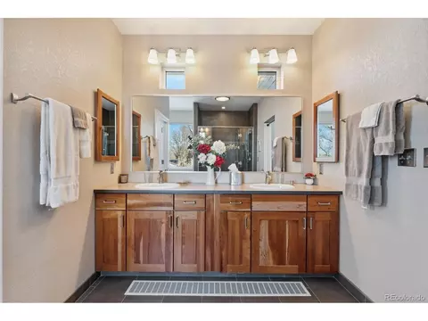 831 Crescent Dr, Boulder, CO 80303 photo 24