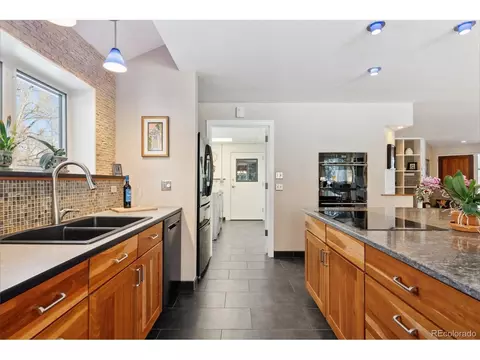 831 Crescent Dr, Boulder, CO 80303 photo 13