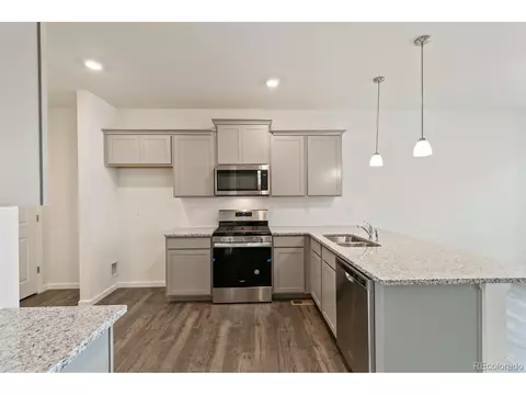 21925 E 9th Pl, Aurora, CO 80018 photo 5
