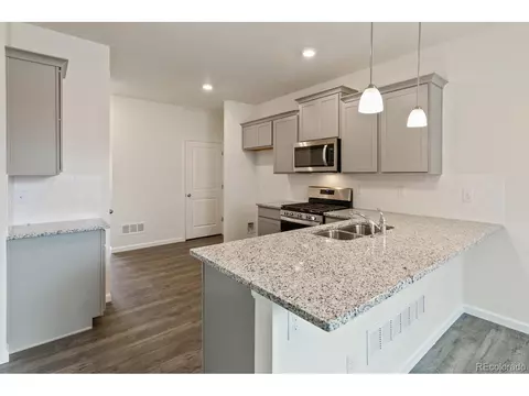 21925 E 9th Pl, Aurora, CO 80018 photo 2